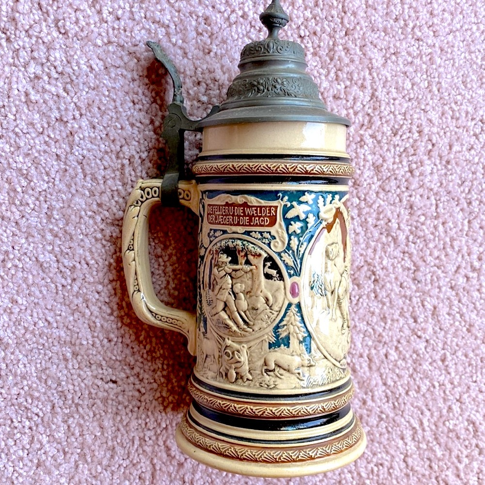 Vintage Collectors German Beer Stein.  Hunting theme.